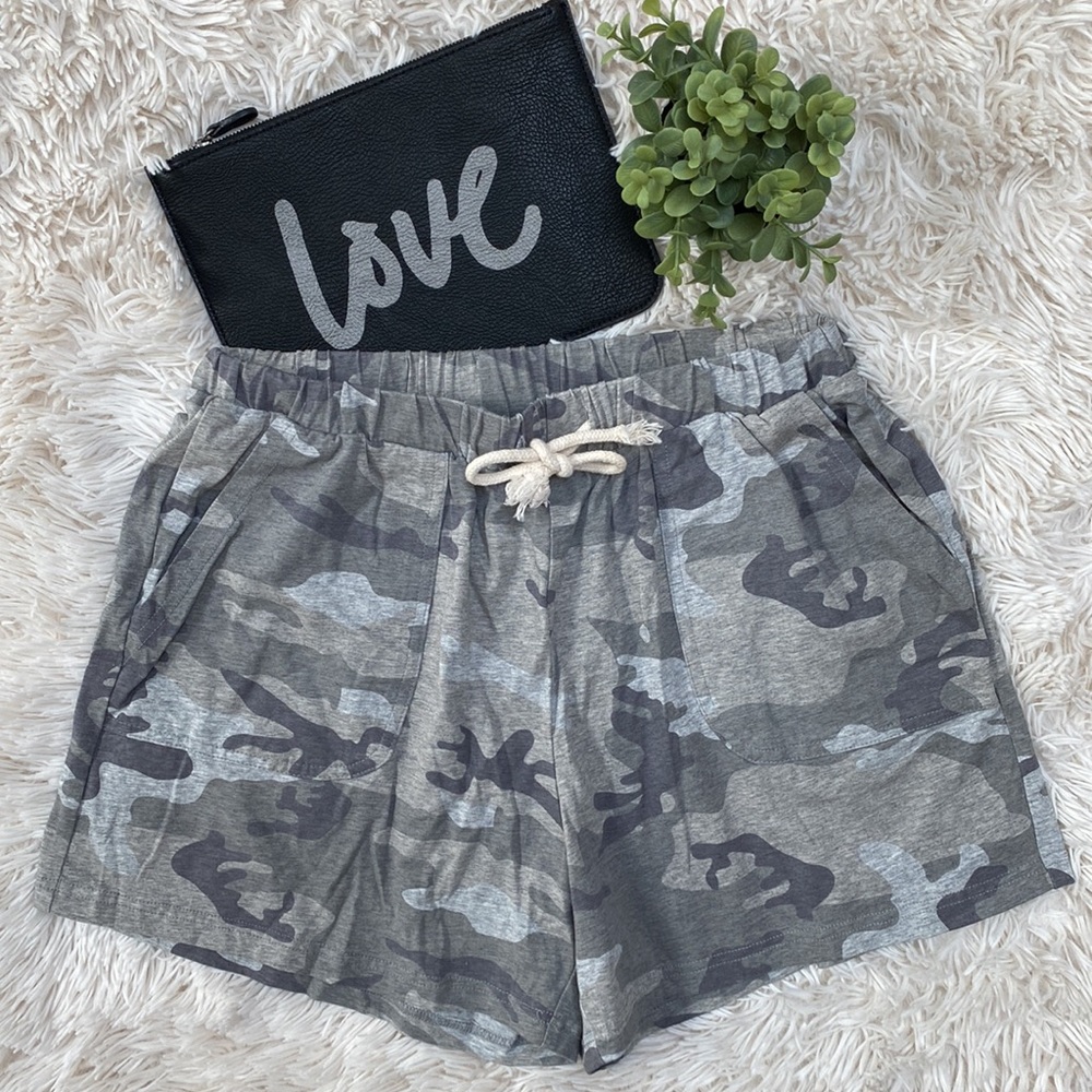 🎉HP🎉 Mazik Camo Shorts 💗 Gray